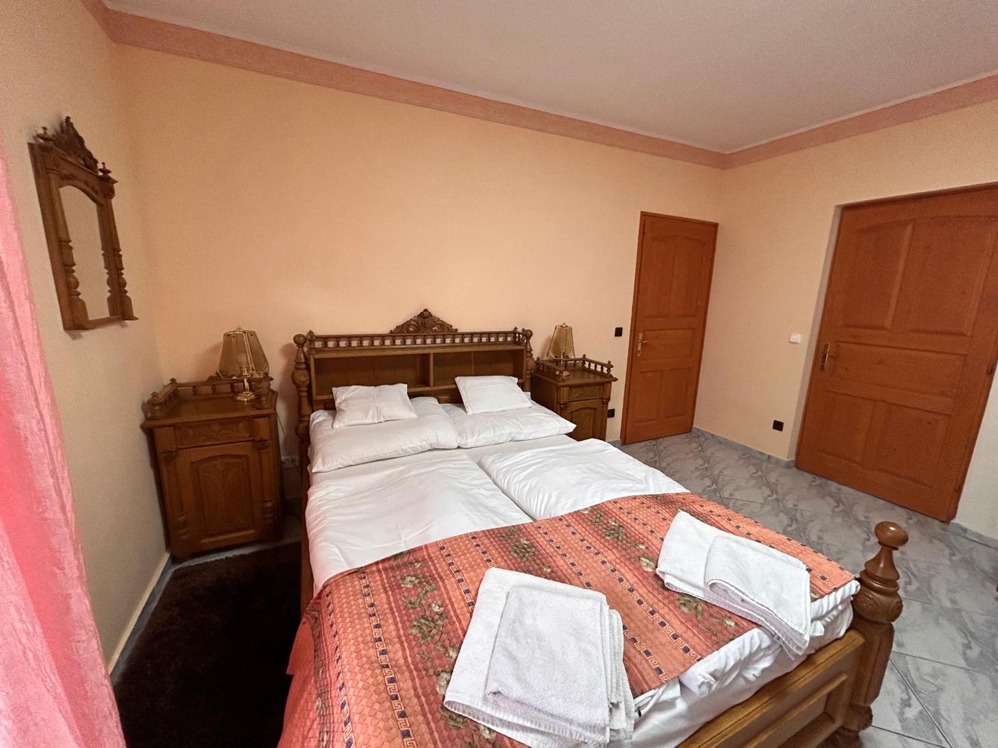 Heviz Kristaly Apartman Exterior photo